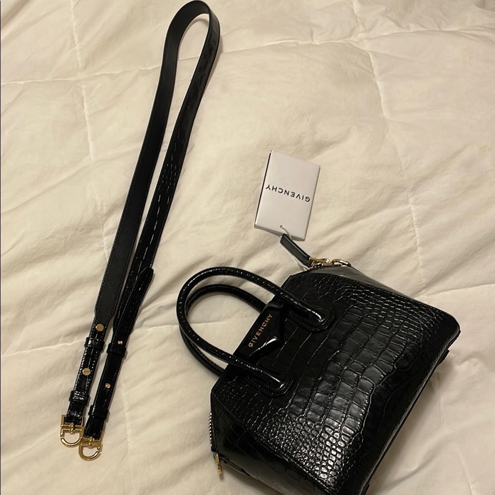 Givenchy antigona